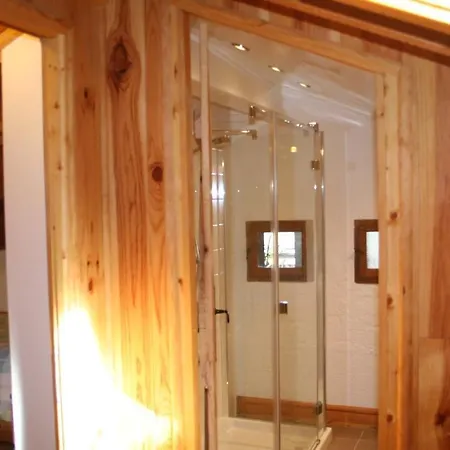Chalet In Bed & Breakfast Megeve